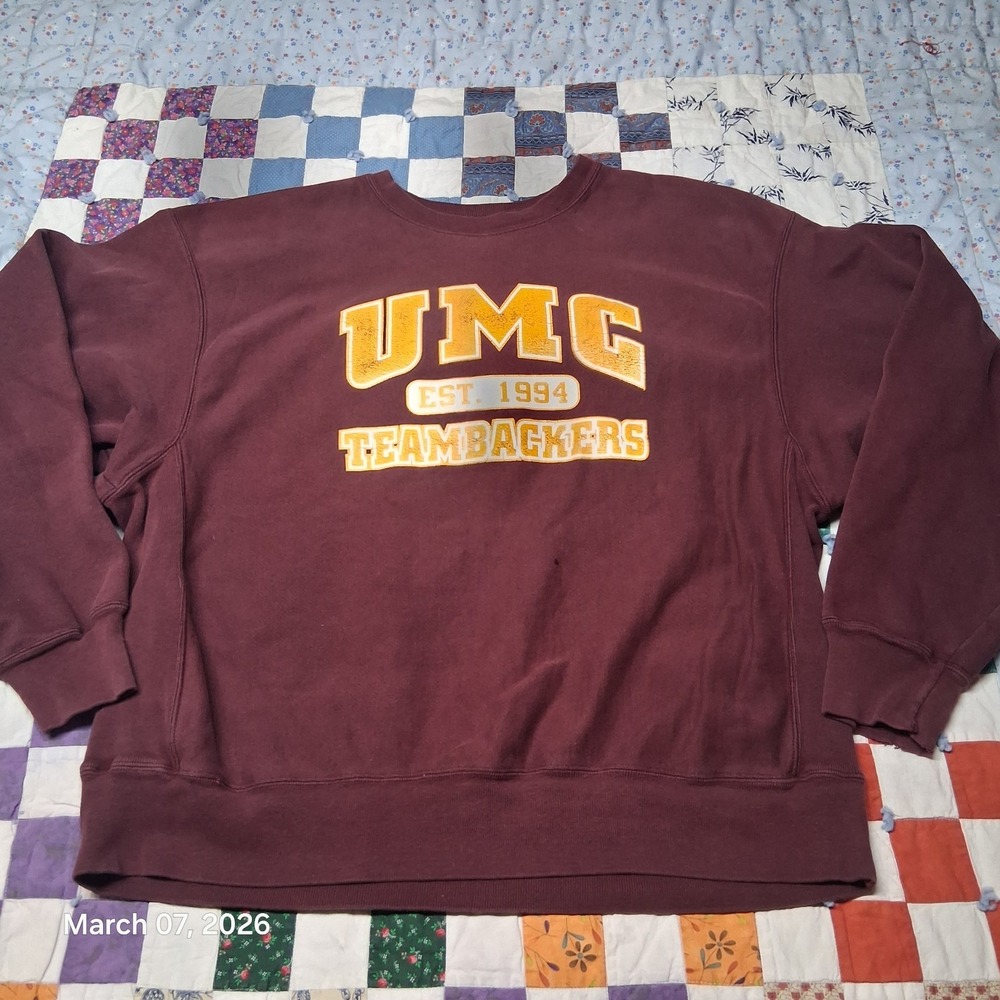 VTG Champion Reverse Weave UMC Teambackers Maroon Sweatshirt Size XL